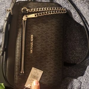 Black Michael Kors shoulder bag